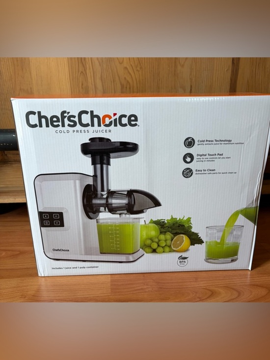 Chef’sChoice Other - Chef’sChoice NWT White Cold Press Juicer with Digital Touch Pad